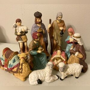 Vintage 10 Piece Nativity Figurine Set